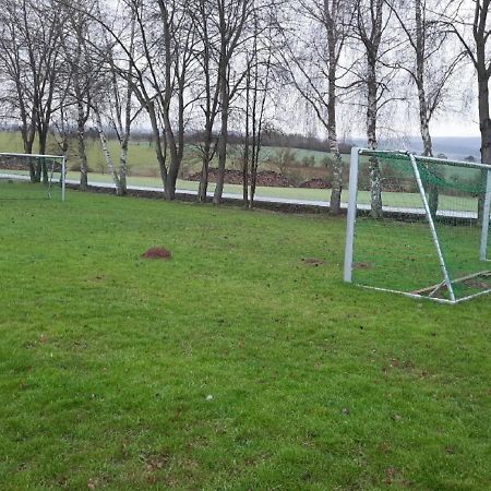 Exklusive Naturoase direkt am Ars Natura Wanderweg mit Panoramablick auf Melsungen Exterior foto
