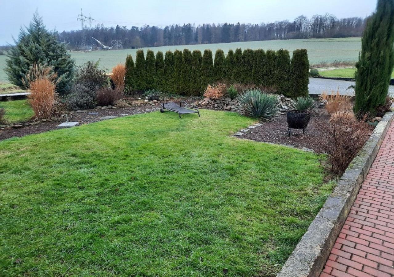 Exklusive Naturoase direkt am Ars Natura Wanderweg mit Panoramablick auf Melsungen Exterior foto